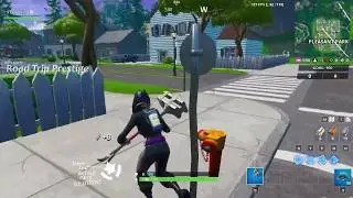 Road Trip Prestige - Destroy Stop Signs with the Catalyst Outfit in a single match