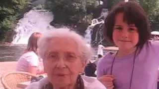 Nana et Gabrielle Cascade de Coo