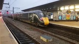 GWR Class 800 -  800016 Departing From Reading Station on 26/10/19
