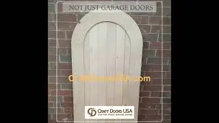 Arched front doors are so beautiful