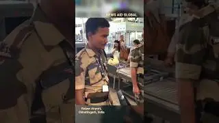 Man Detained at Raipur Airport Plays Patriotic Song on Flute, Wins Hearts