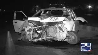 Lahore, Pakistan:a car collided with the pole to save the one wheelers