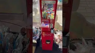 $1 Claw Machine 😲