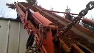 Morbark 4600XL Discharge conveyor