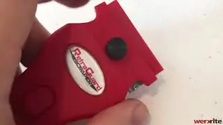 Changing Blade on RetraGuard Scraper - Razor Blade Scraper for Cooktops and Other Hard Surfaces