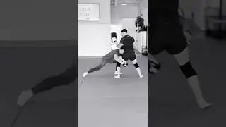 Double leg reps on reps. Wrestling grind for BJJ and MMA conditioning. #nogijiujitsu