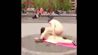 Lazy Sex Positions in Publ2