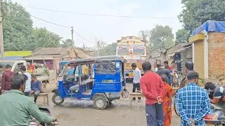 Blockade demanding road repairs