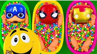 Spider-Man Plays with Rainbow Candy Bathtubs 🍭 | M&M's & Magic Slime ASMR | 4 Minutes Satisfying