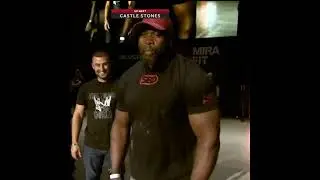 Mark Felix | One hand apple crush | 💪🏿#strong #shorts