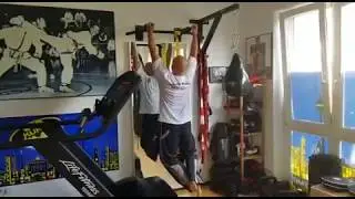 MICHAEL KUHR &diams; KUHR SECURITY GmbH Berlin - 55 Liegest&uuml;tz & 10 Klimmz&uuml;ge