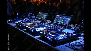 VOL 7 80s HIP HOP  MASTER  MIX LIVE