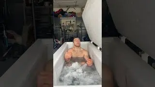 Угадайте температуру🥶. #ледянаяванна #холодно #опасно