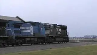 RARE: NS 224 with NS SD70M-2 in the lead going LongHood?!?!?!?