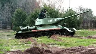 Testing Fully RESTORED T-34-85 Tank