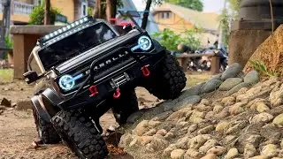 Ford Bronco RC Crawler in Action 1:10 104020 WL