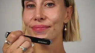 Transform your skin with the touch of light with Pro LED Wand, dual red and blue light therapy.
