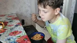 VLOG Нам нужны мани $🤔/Мини Мукбанг всё что есть /Обзор квартиры, после частичного ремонта