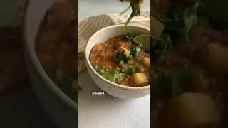 Red lentil potato soup 🌱(recipe in description)
