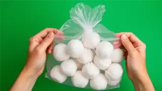 Sound recording #84 : Crumpling a plastic bag of cotton pads with two hands ASMR