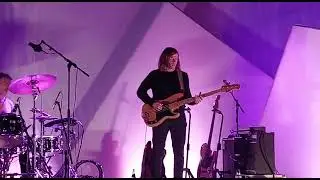 Future islands live Manchester UK 2022, Walking through that door