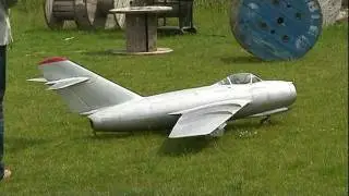 Composite ARF Mig 15