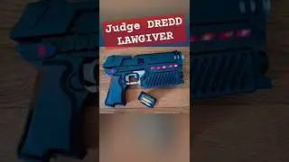 judge Dredd lawgiver 3D printed by RMD