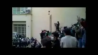 2009 Iranian Revolution - Basij attack on Tehran uni 