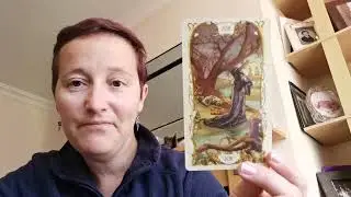 Tarot Mucha deck review