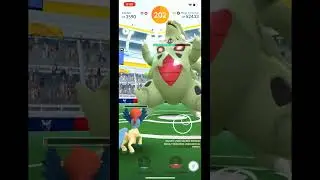 Mega Tyranitar Solo With 46 Seconds Remaining 😱 | Pokemon Go |