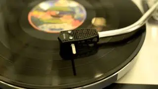Thorens TD 160 B / SME 3009 S2 / Shure M75ED / Dire Straits - Brothers in Arms