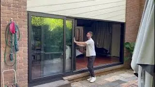Large 4 pane stacking door