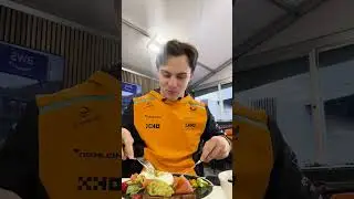 Эта шутка так смутила Оскара Пиастри 😅 (через @mclaren/TT)