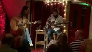 karen Jonas & Seth Morrissey/&ldquo; barely breathing &ldquo;.