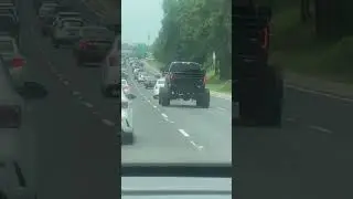 Did he just get away with that?!? #georgia #highwaytruck #rollingcoal #lifted