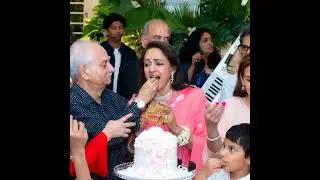 Dream Girl Hema Malini Happy birthday🎉 💞 with Sholey movie Director Ramesh Sippy #dreamgirl #shorts