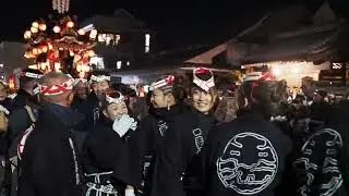 秩父夜祭　本祭　中近笠鉾の曳き廻しと綱の揉み合い　2025/12/03 b22