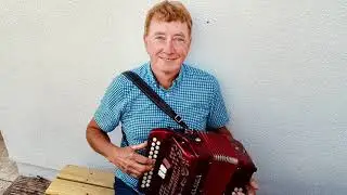 Irish Jig: THE QUEEN OF THE FAIR on button accordion