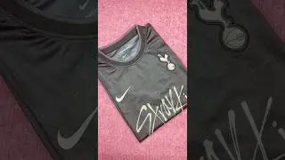 25\26 Hot Assassinstadium commemorative Edition Football clothes￼