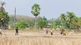 Tinino fars time cricket taklaini👊👍🥳🤨🙌😵&zwj;💫🥱🤯😯😵&zwj;💫🦶😟🦿