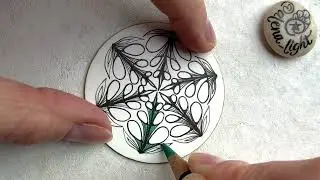 Simple Single Line pattern GrowAndBloom for day 4 of Light Adventember