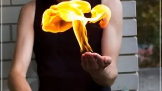 Tenir du feu dans sa main : bulles de butane enflamm&eacute;es