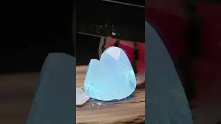 Oddly satisfying crystal rock cutting#8kasmr #satisfyingshorts #asmr