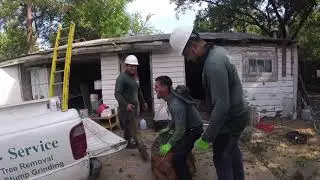 How to properly lift a heavy log