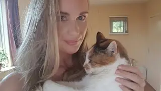 ASMR BE MY KITTY CAT roleplay (whisper/purring/brush/tapping)