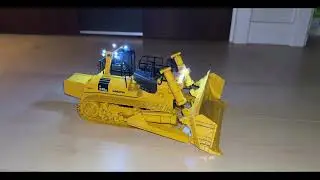 1/50 scale RC KOMATSU D757A