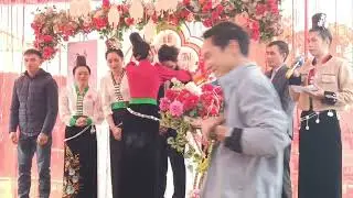 Th&agrave;nh h&ocirc;n n&agrave;ng Lả văn th&aacute;i 