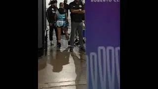 Ebanie Bridges getting some last minute tips from Kell Brook before her fight in Puerto Rico 
