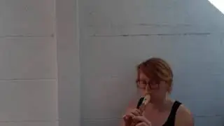 Lied: knijp eens in je neus