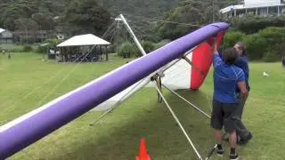 Brian McKay hang gliding at Stanwell Park, Australia